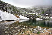 Zmarzły Staw w drodze na Zawrat - Tatry Polskie