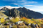 Widok na Łomnicę z drogi na Sławkowski Szczyt - Tatry Słowackie