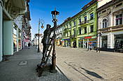 Łódź - ulica Piotrkowska, Lampiarz